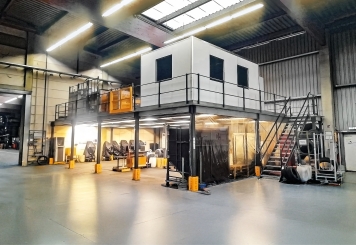 Mezzanine industrielle : Module B, module d’extension, sans station de transfert, avec balustrade 